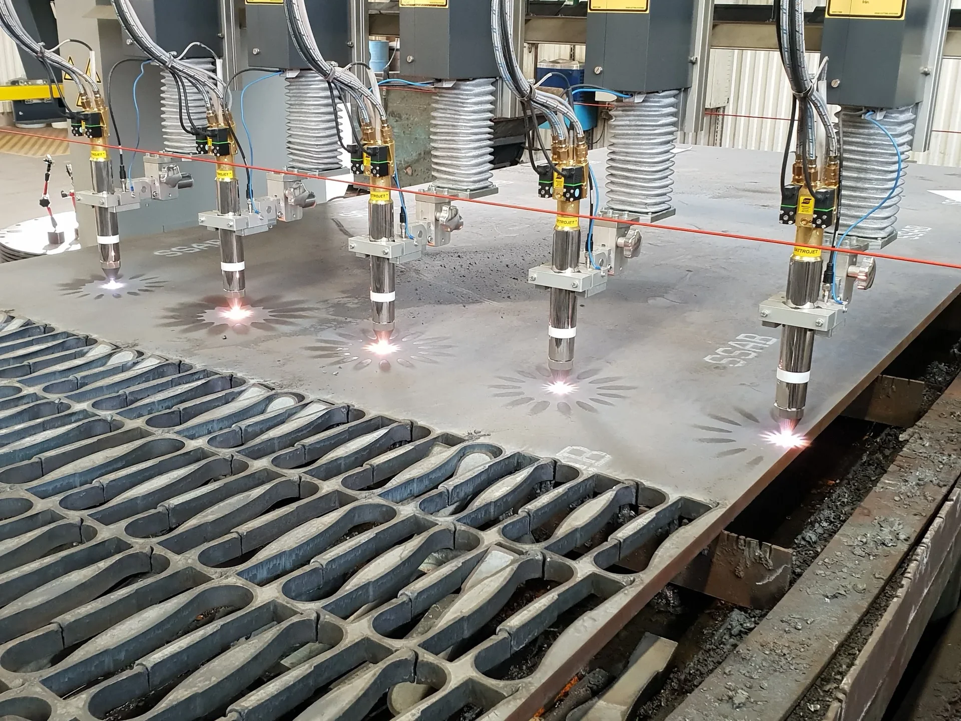 Lasermaskin för metallbearbetning - Landqvist Mekaniska